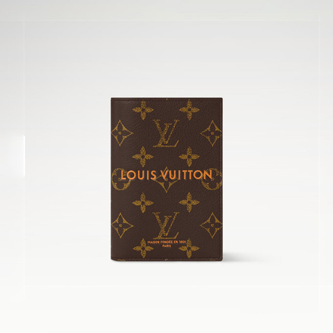 lv louis vuitton monogram printed cowhide leather passport cover #m2a491